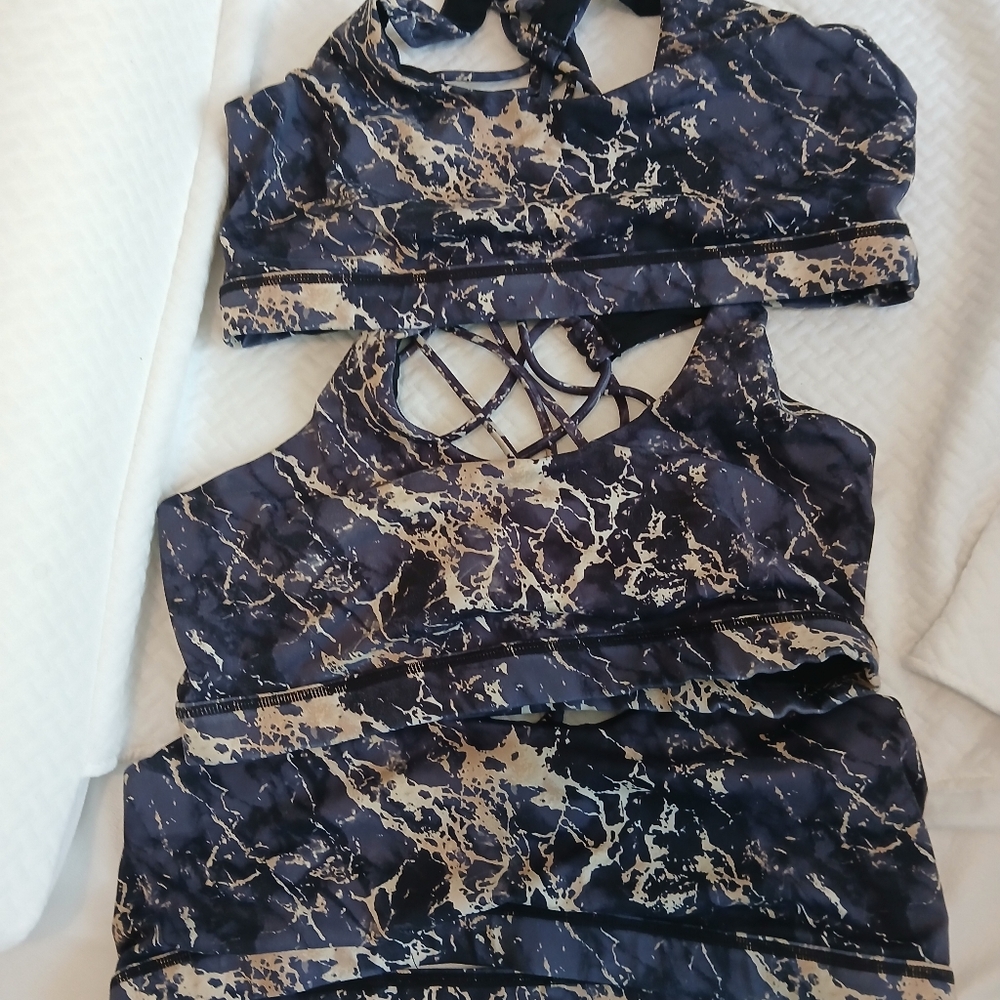 Constantly Varied Gear Black and Cream Sports Bra